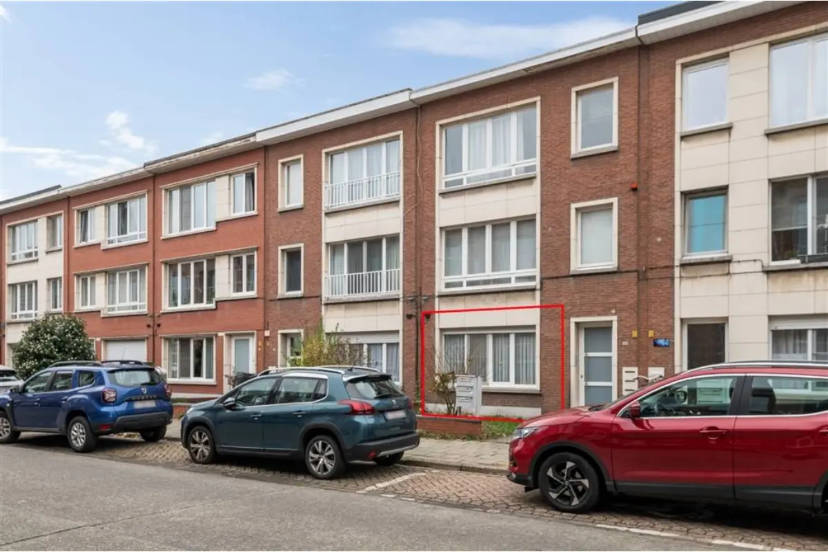 Benedenverdieping te  koop in Deurne 2100 239000.00€ 2 slaapkamers 95.00m² - Zoekertje 639214