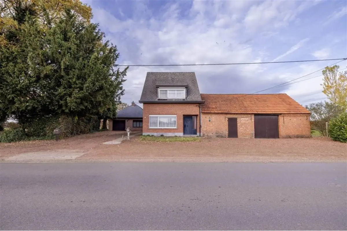 Huis te  koop in Herenthout 2270 449000.00€ 3 slaapkamers 251.00m² - Zoekertje 639208