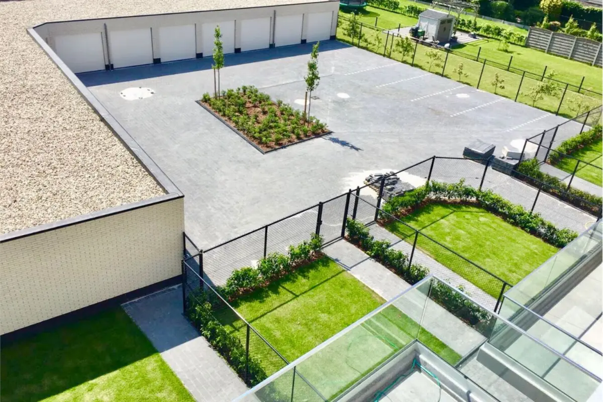 Parking & garage te  huur in Beerzel 2580 85.00€  slaapkamers m² - Zoekertje 639935