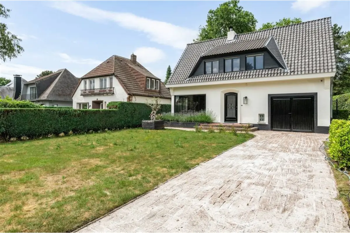 Huis te  koop in Brecht 2960 568000.00€ 3 slaapkamers 150.00m² - Zoekertje 639907