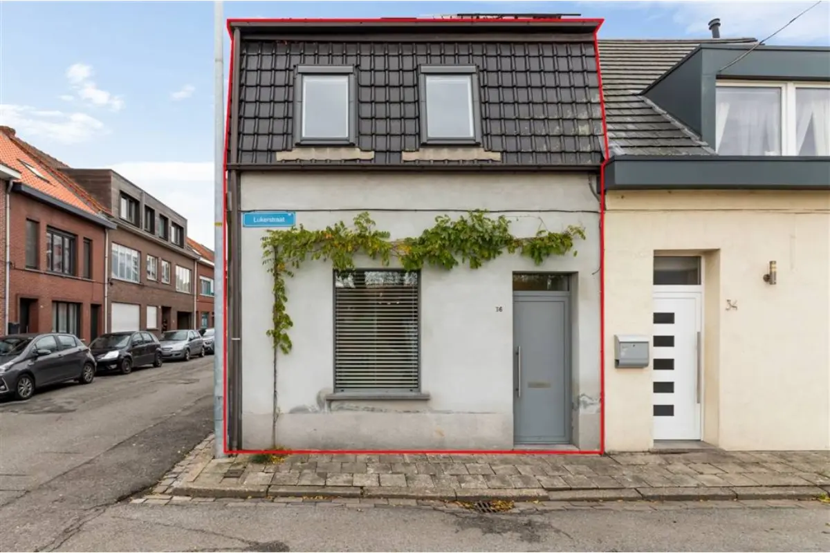 Huis te  koop in Turnhout 2300 319000.00€ 2 slaapkamers 141.00m² - Zoekertje 641293