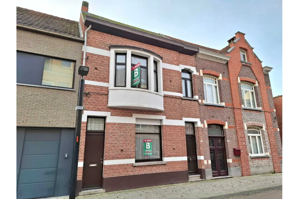 Huis te  koop in Geel 2440 289000.00€ 4 slaapkamers 150.00m² - Zoekertje 641132