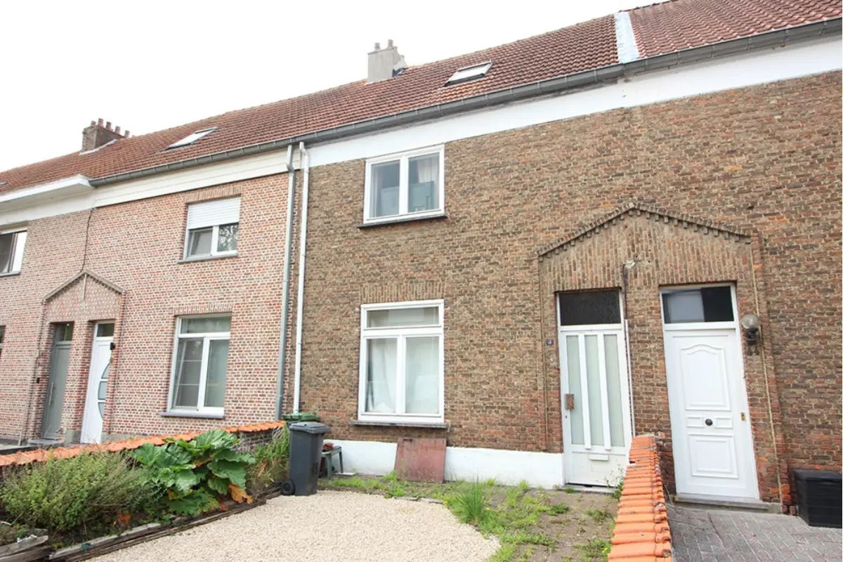 Huis te  koop in Kapellen 2950 265000.00€ 3 slaapkamers 130.00m² - Zoekertje 640780