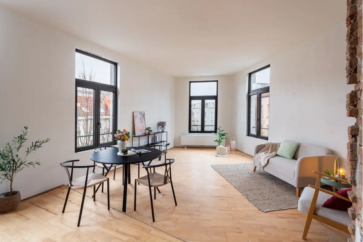 Appartement te  koop in Antwerpen 2060 219000.00€ 1 slaapkamers 69.00m² - Zoekertje 641122