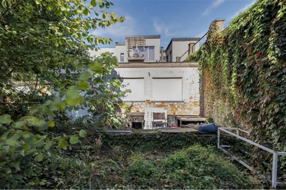 Handelszaak te  koop in Merksem 2170 175000.00€  slaapkamers 179.00m² - Zoekertje 640850