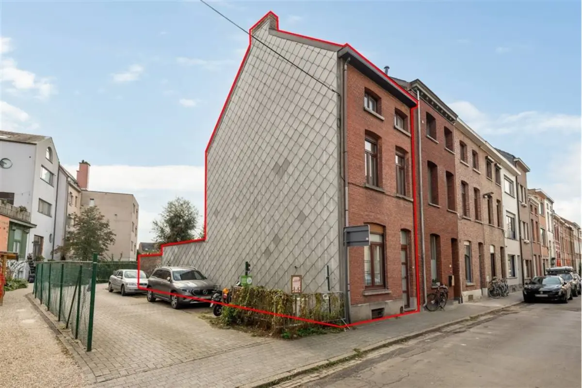 Huis te  koop in Mechelen 2800 279000.00€ 4 slaapkamers 141.00m² - Zoekertje 641816