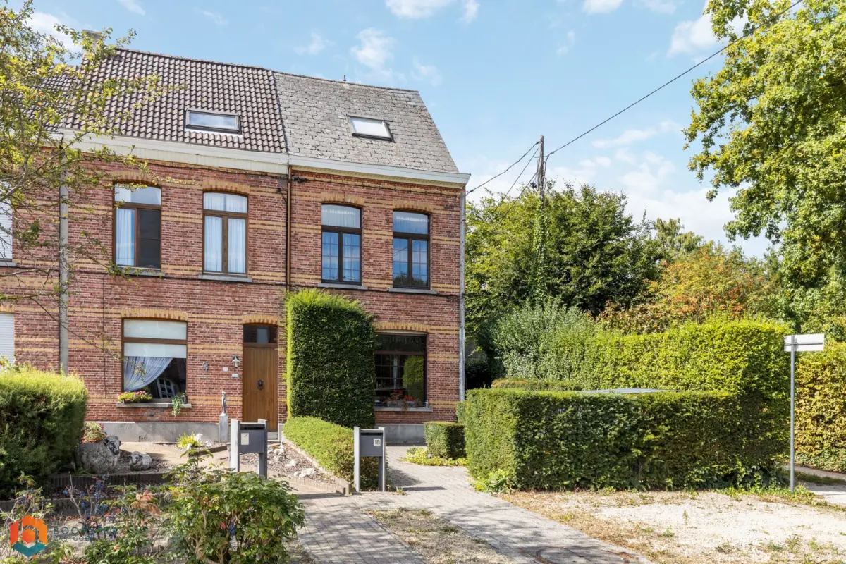 Huis te  koop in Lier 2500 298000.00€ 3 slaapkamers 182.00m² - Zoekertje 642690