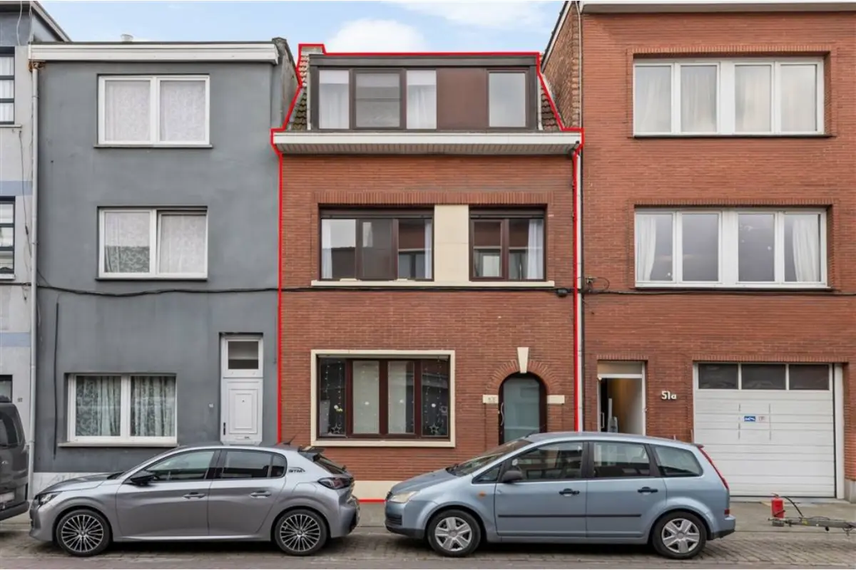 Huis te  koop in Merksem 2170 309000.00€ 4 slaapkamers 150.00m² - Zoekertje 643311