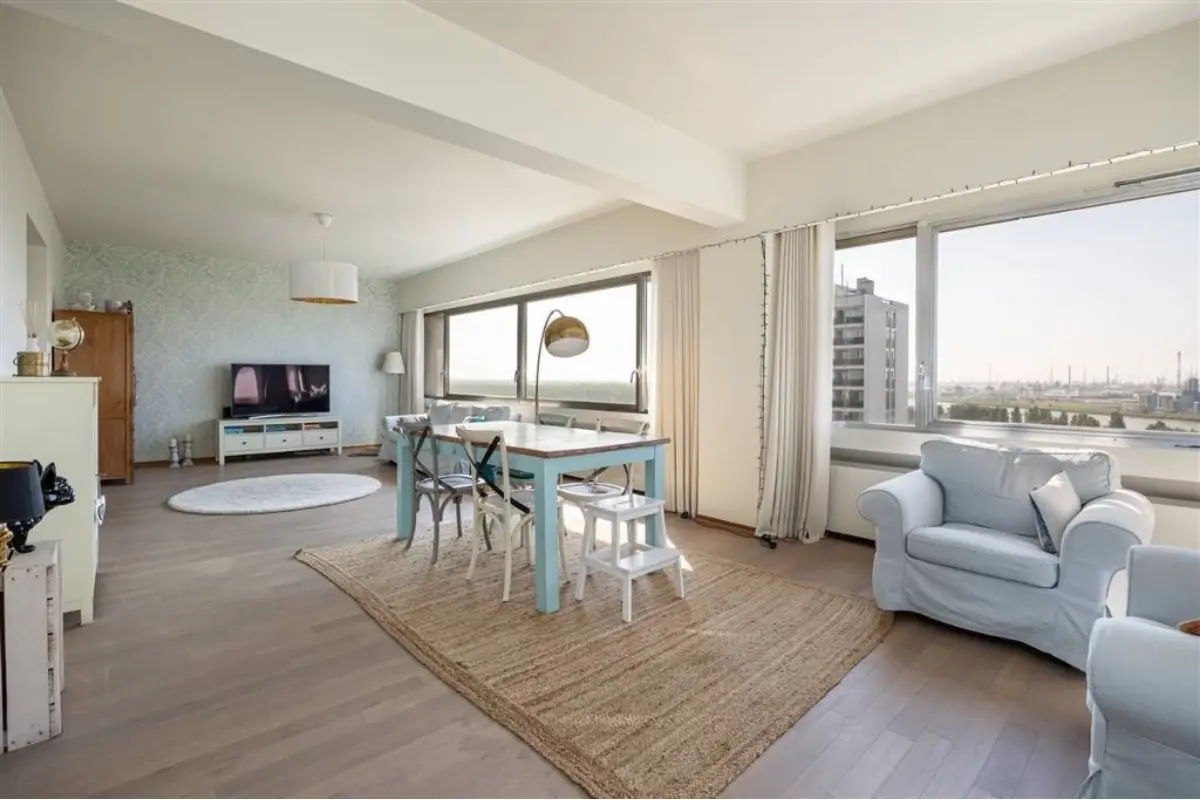 Appartement te  koop in Antwerpen 2050 389000.00€ 3 slaapkamers 153.00m² - Zoekertje 642838