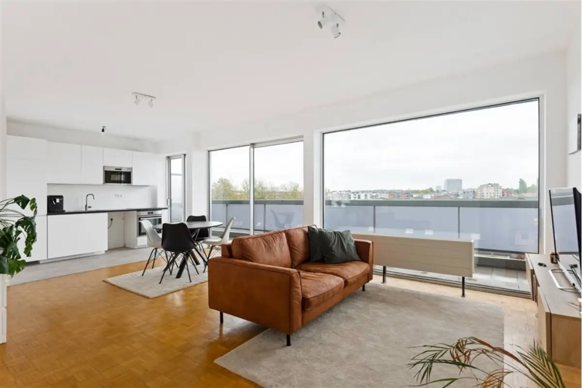 Appartement te  koop in Hoboken 2660 209000.00€ 1 slaapkamers 75.00m² - Zoekertje 644069