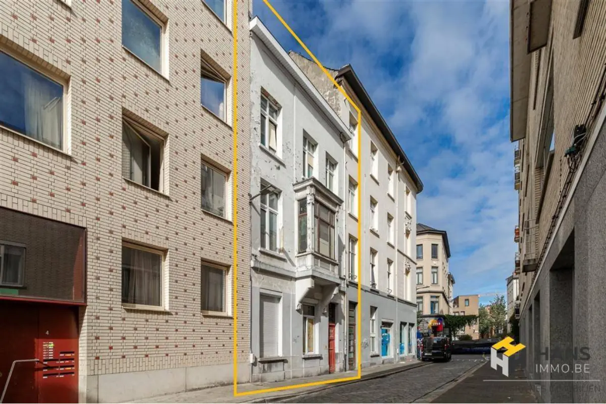 Huis te  koop in Antwerpen 2000 290000.00€ 3 slaapkamers 171.00m² - Zoekertje 643757