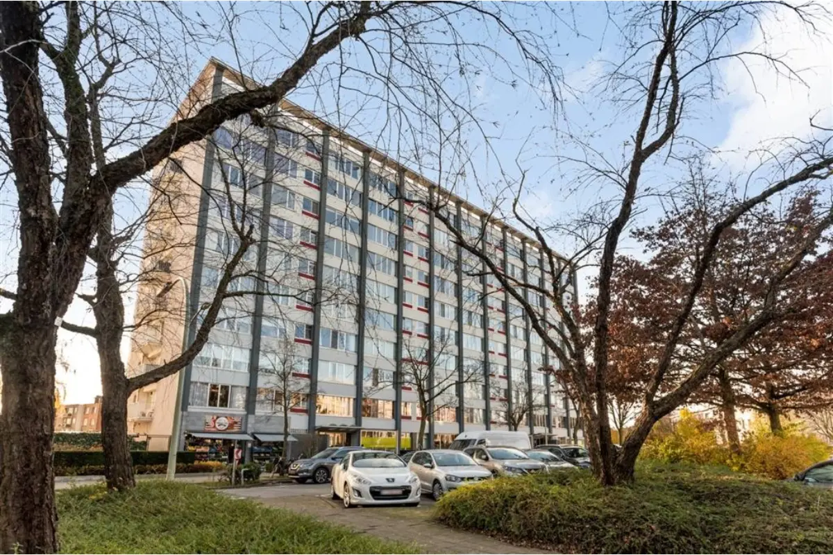 Appartement te  koop in Deurne 2100 194000.00€ 2 slaapkamers 98.00m² - Zoekertje 644064