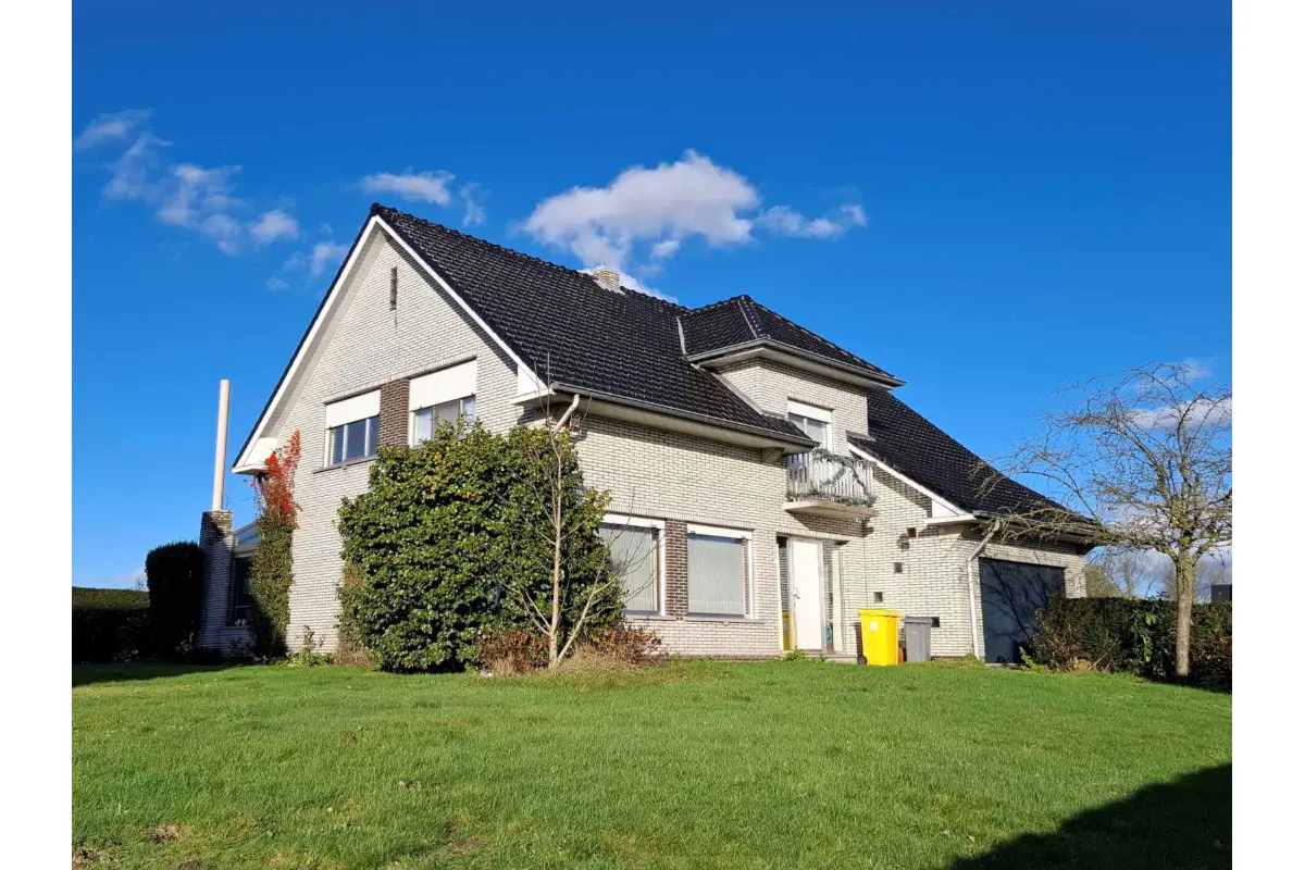 Huis te  koop in Geel 2440 420000.00€ 5 slaapkamers 234.00m² - Zoekertje 644295
