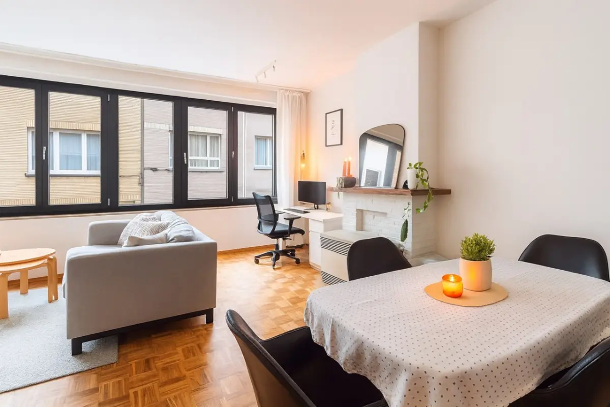 Appartement te  koop in Antwerpen 2060 192500.00€ 1 slaapkamers 60.00m² - Zoekertje 643971