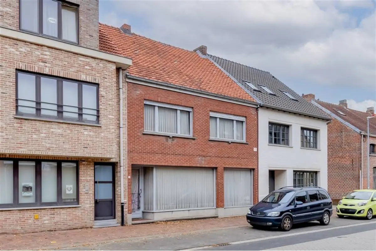 Huis te  koop in Beerse 2340 265000.00€ 3 slaapkamers 167.00m² - Zoekertje 644028