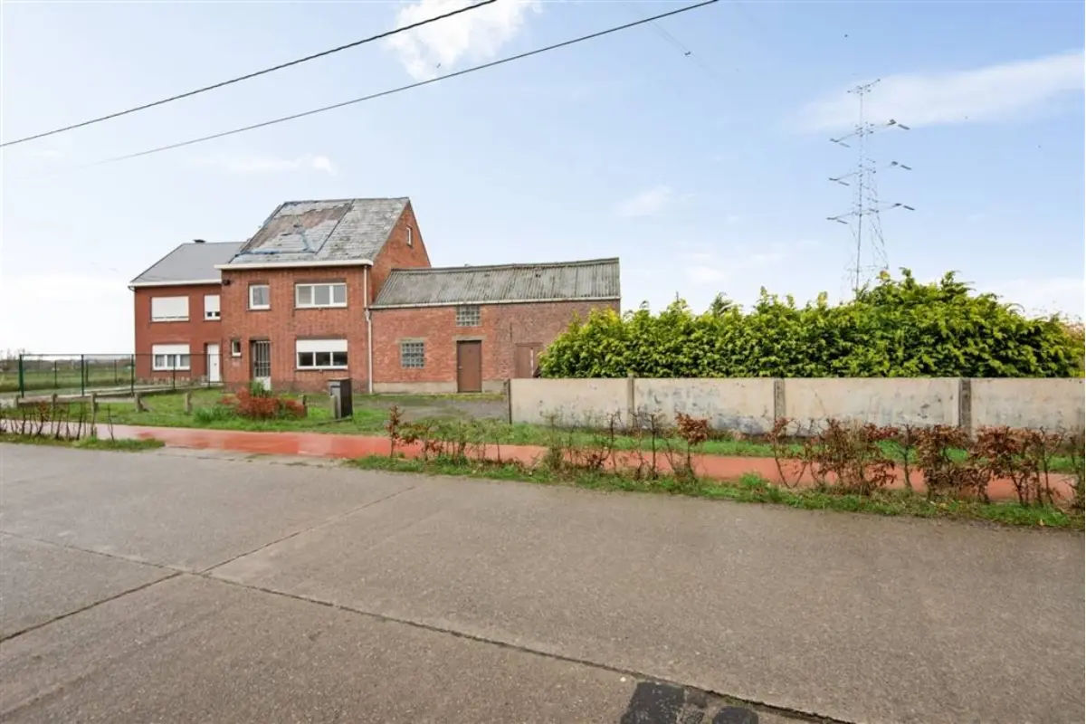 Huis te  koop in Leest 2811 285000.00€ 3 slaapkamers 203.00m² - Zoekertje 644051