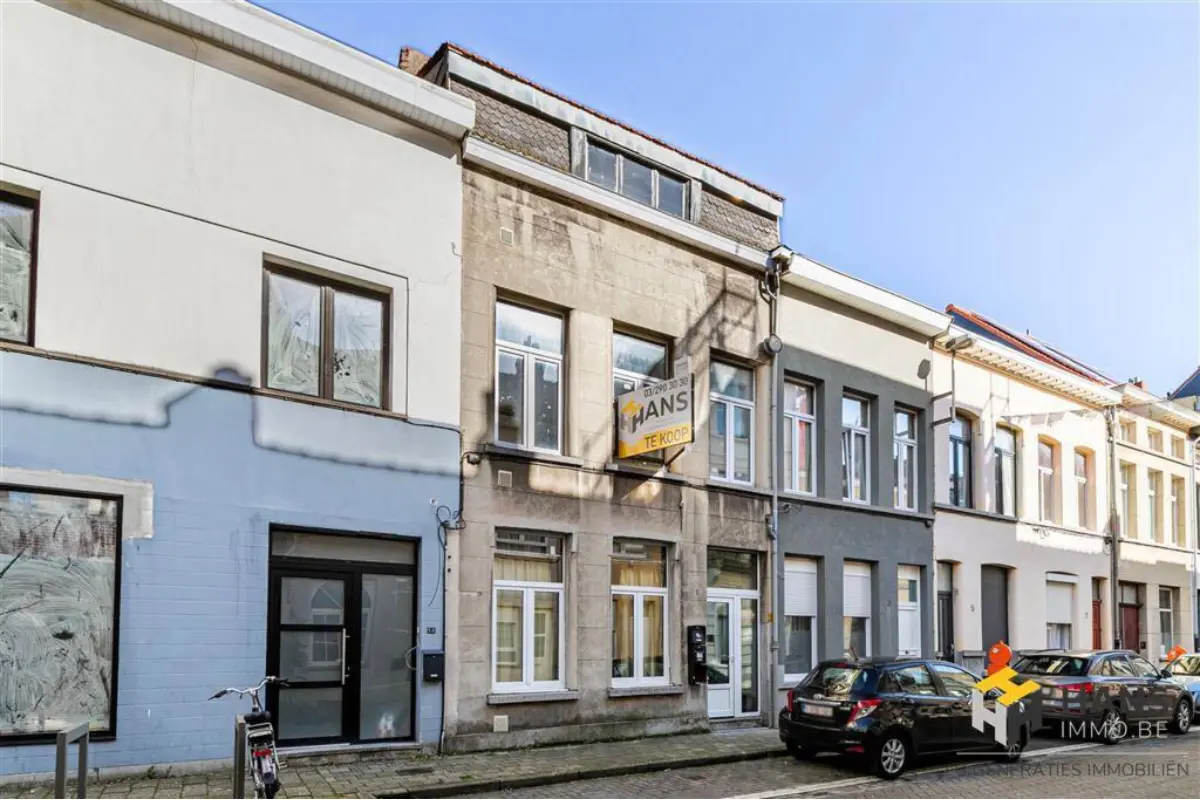 Huis te  koop in Borgerhout 2140 229000.00€ 2 slaapkamers 139.00m² - Zoekertje 645087