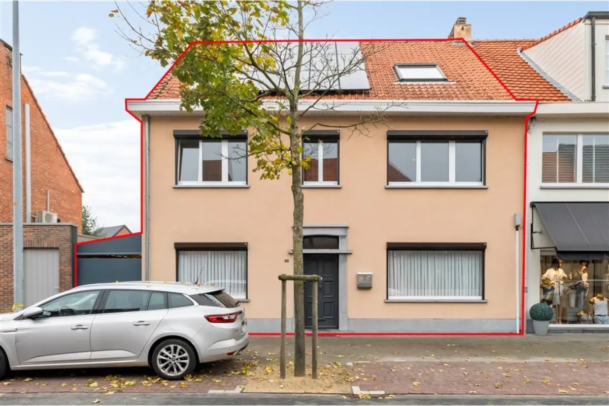 Huis te  koop in Oud-Turnhout 2360 395000.00€ 4 slaapkamers 264.00m² - Zoekertje 645568