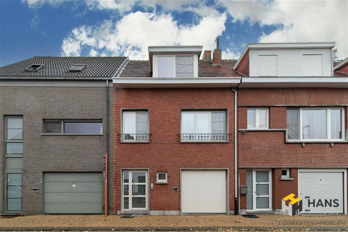 Huis te  in Kapellen 2950 389000.00€ 3 slaapkamers 175.00m² - Zoekertje 645715