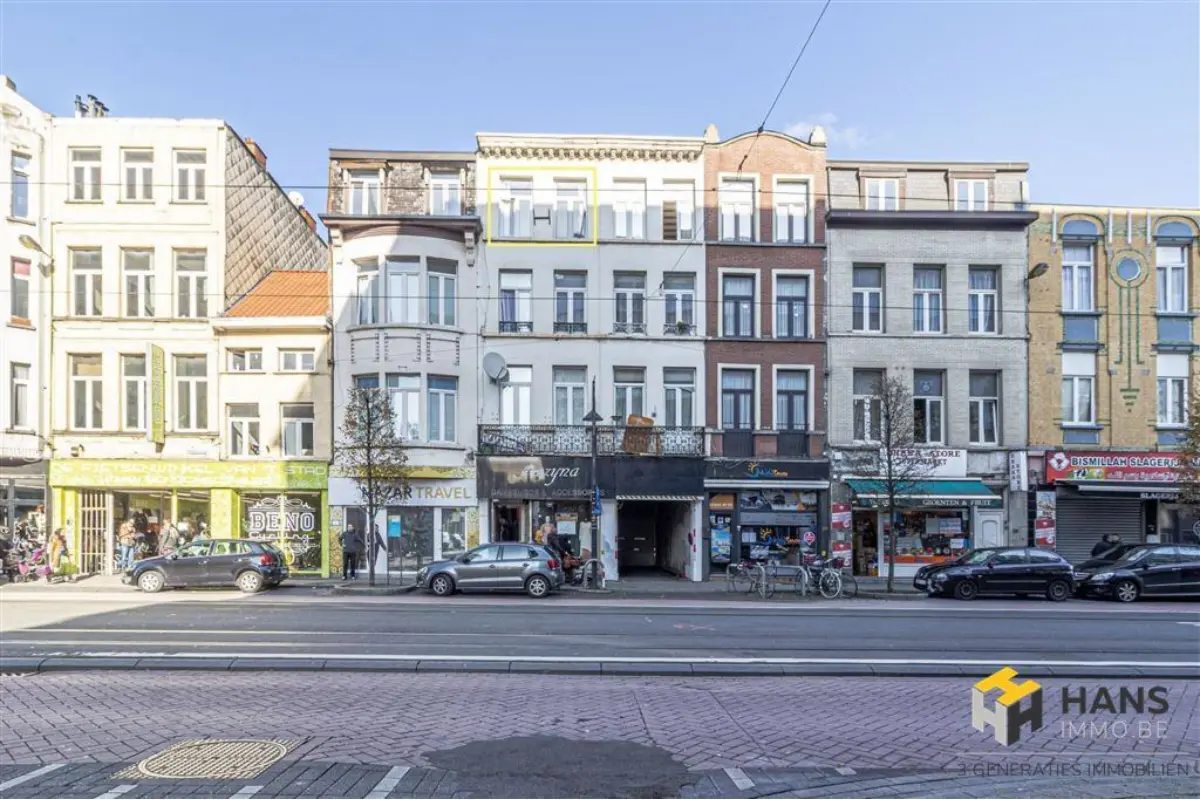 Appartement te  koop in Borgerhout 2140 129000.00€ 1 slaapkamers 67.00m² - Zoekertje 645094