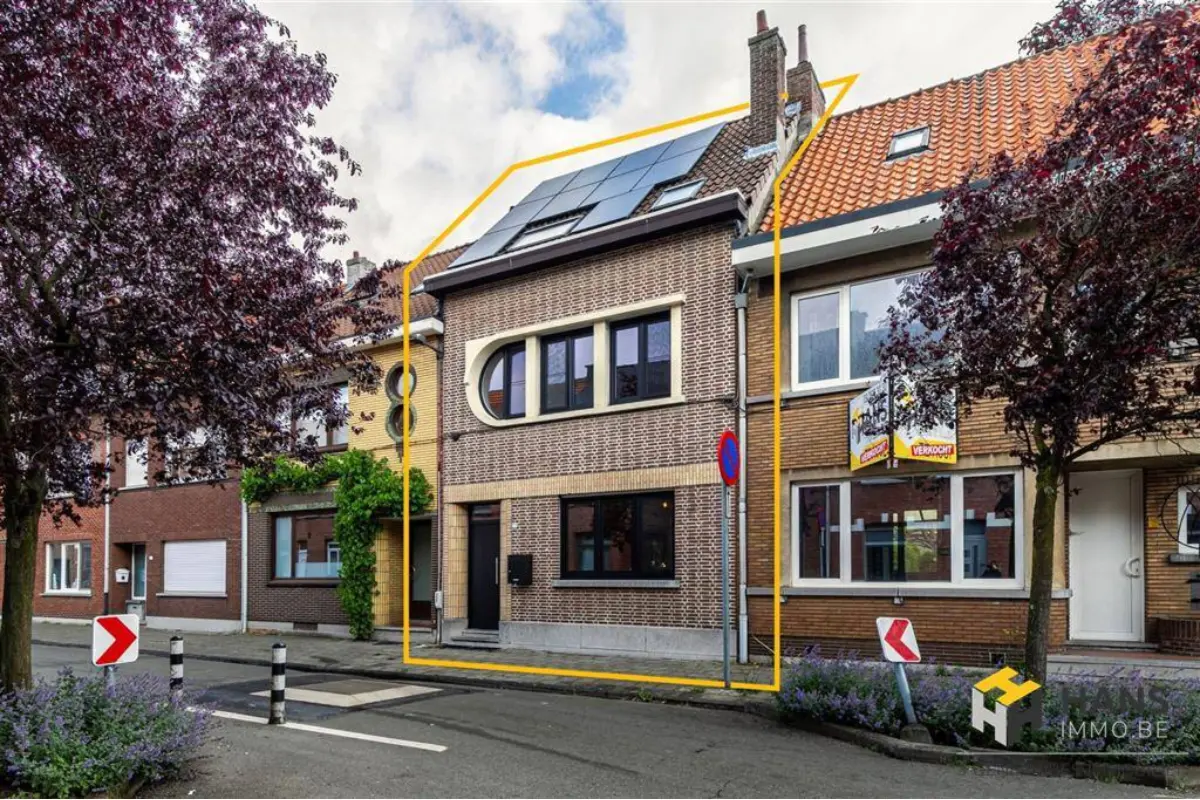 Huis te  koop in Ekeren 2180 399000.00€ 5 slaapkamers 189.00m² - Zoekertje 645073