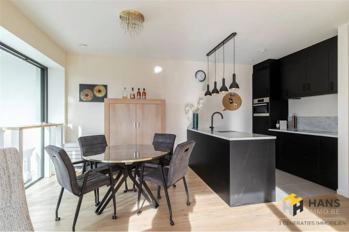 Appartement te  koop in Antwerpen 2018 470000.00€ 2 slaapkamers 95.00m² - Zoekertje 645008