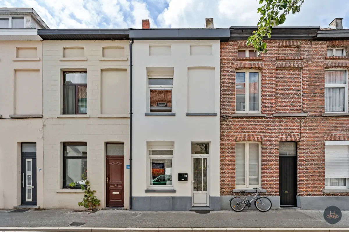 Huis te  huur in Mechelen 2800 1200.00€ 3 slaapkamers 96.00m² - Zoekertje 646299