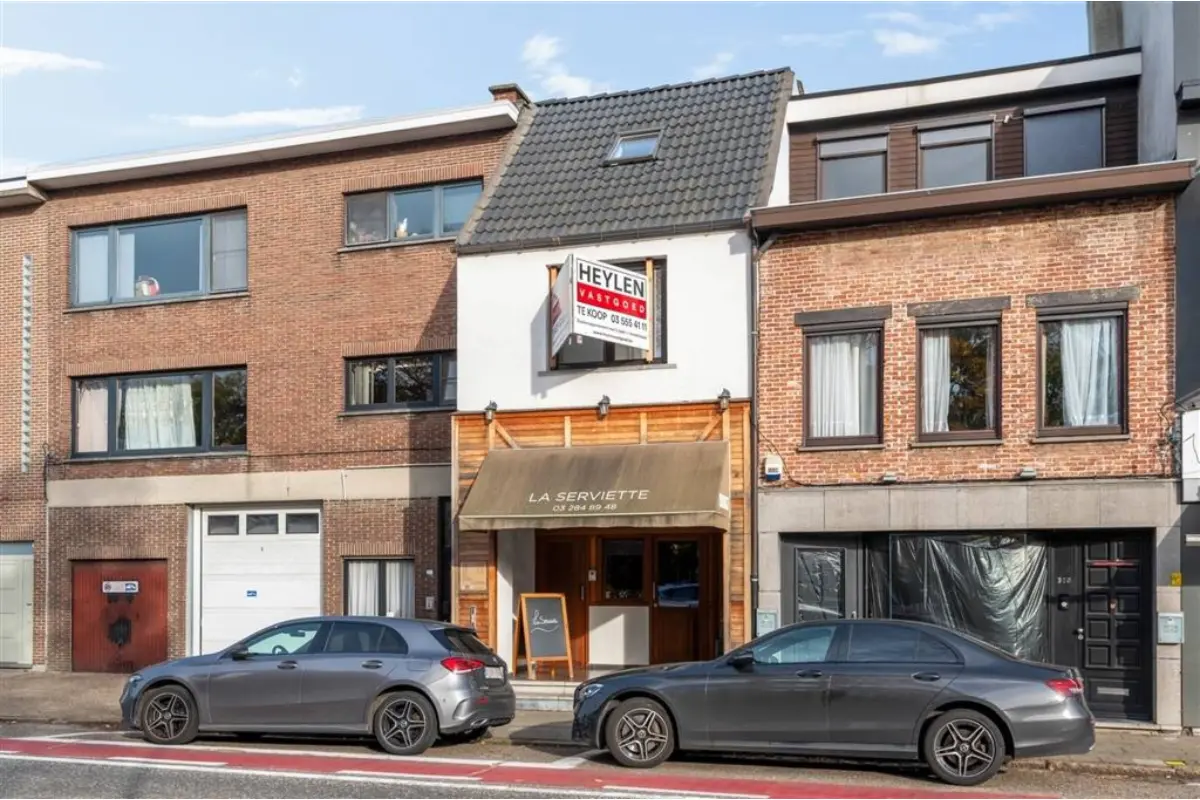 Appartement te  koop in Brasschaat 2930 379000.00€ 3 slaapkamers 144.00m² - Zoekertje 646396