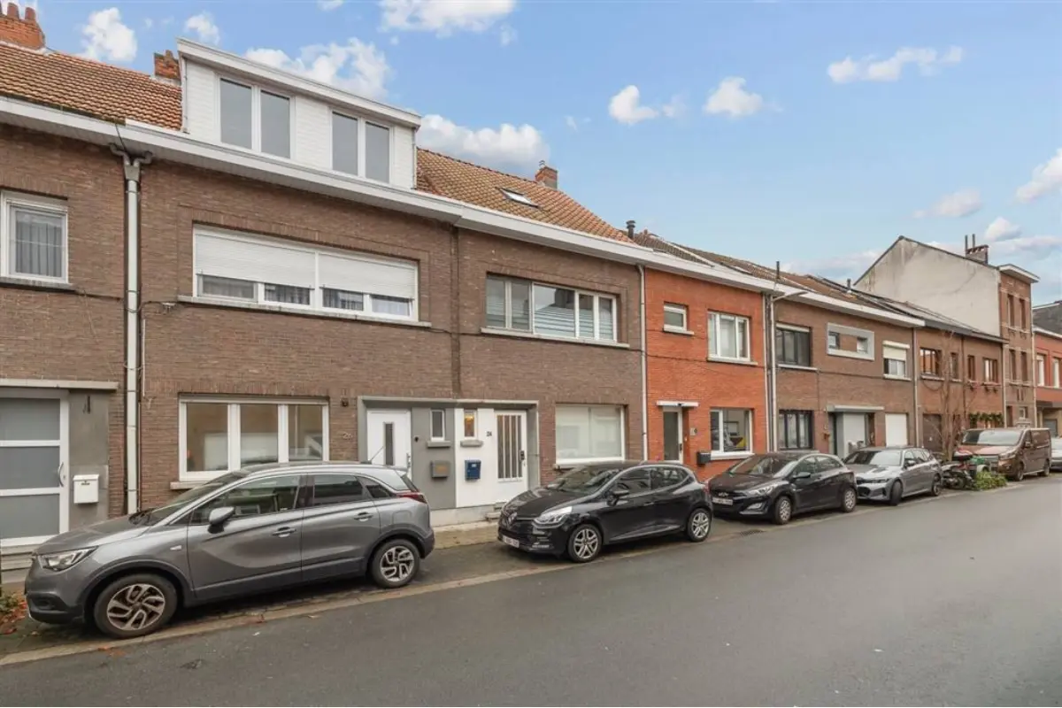 Huis te  koop in Schoten 2900 325000.00€ 4 slaapkamers 131.00m² - Zoekertje 647314