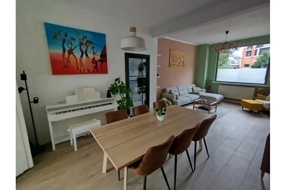 Huis te  huur in Mechelen 2800 1600.00€  slaapkamers m² - Zoekertje 647038