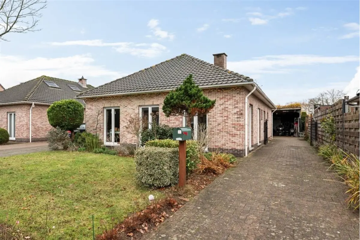 Huis te  koop in Wuustwezel 2990 495000.00€ 3 slaapkamers 197.00m² - Zoekertje 647163