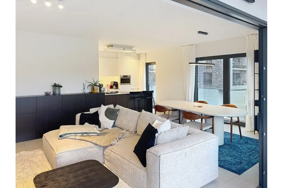 Appartement te  huur in Hemiksem 2620 1240.00€ 2 slaapkamers 111.00m² - Zoekertje 648877