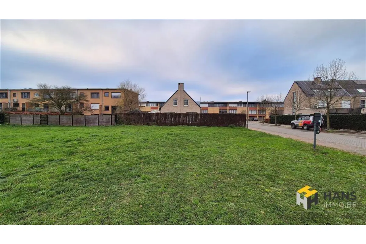 Grond te  koop in Hoevenen 2940 229000.00€  slaapkamers m² - Zoekertje 649790