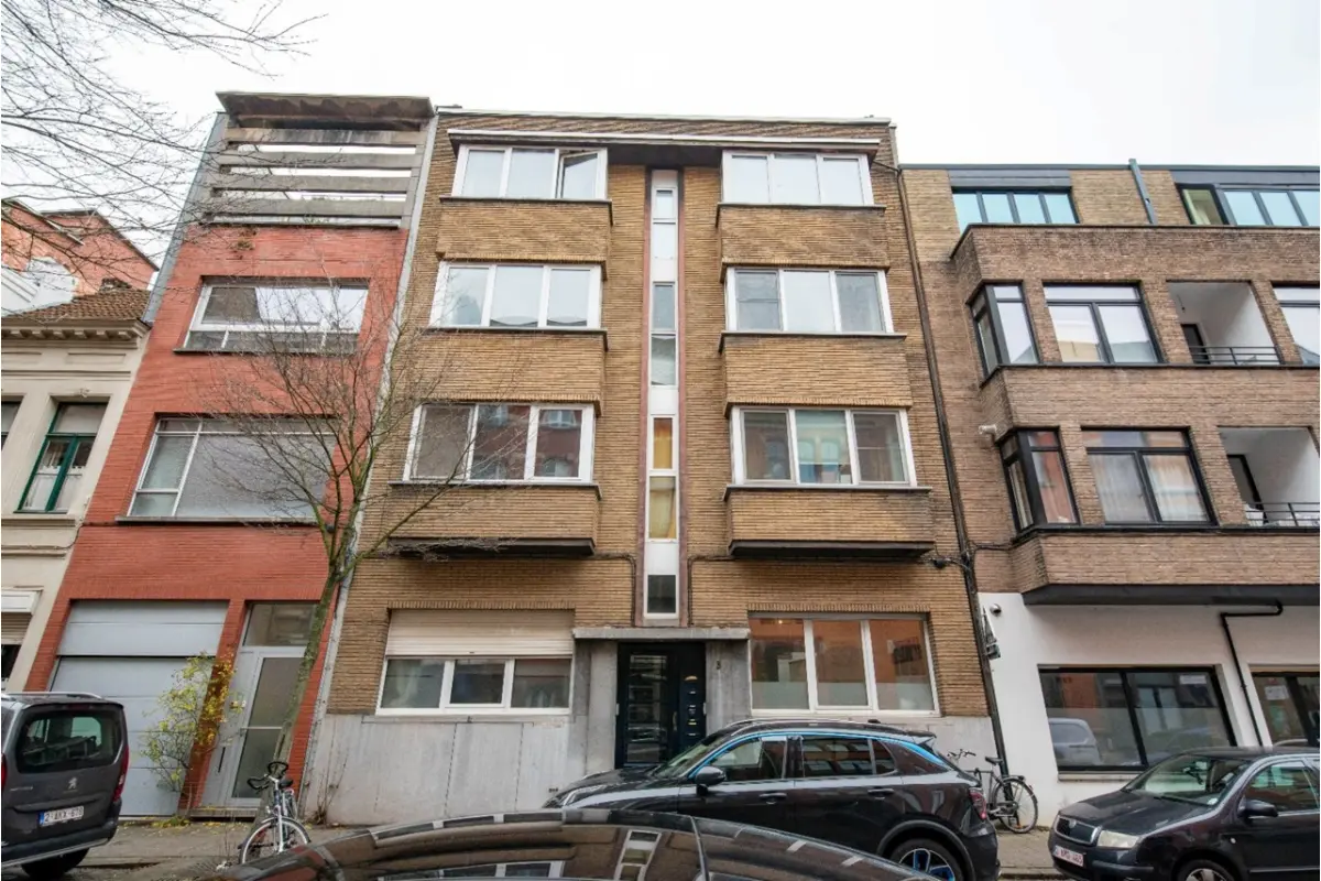 Appartement te  huur in Berchem 2600 750.00€ 1 slaapkamers 45.00m² - Zoekertje 649952