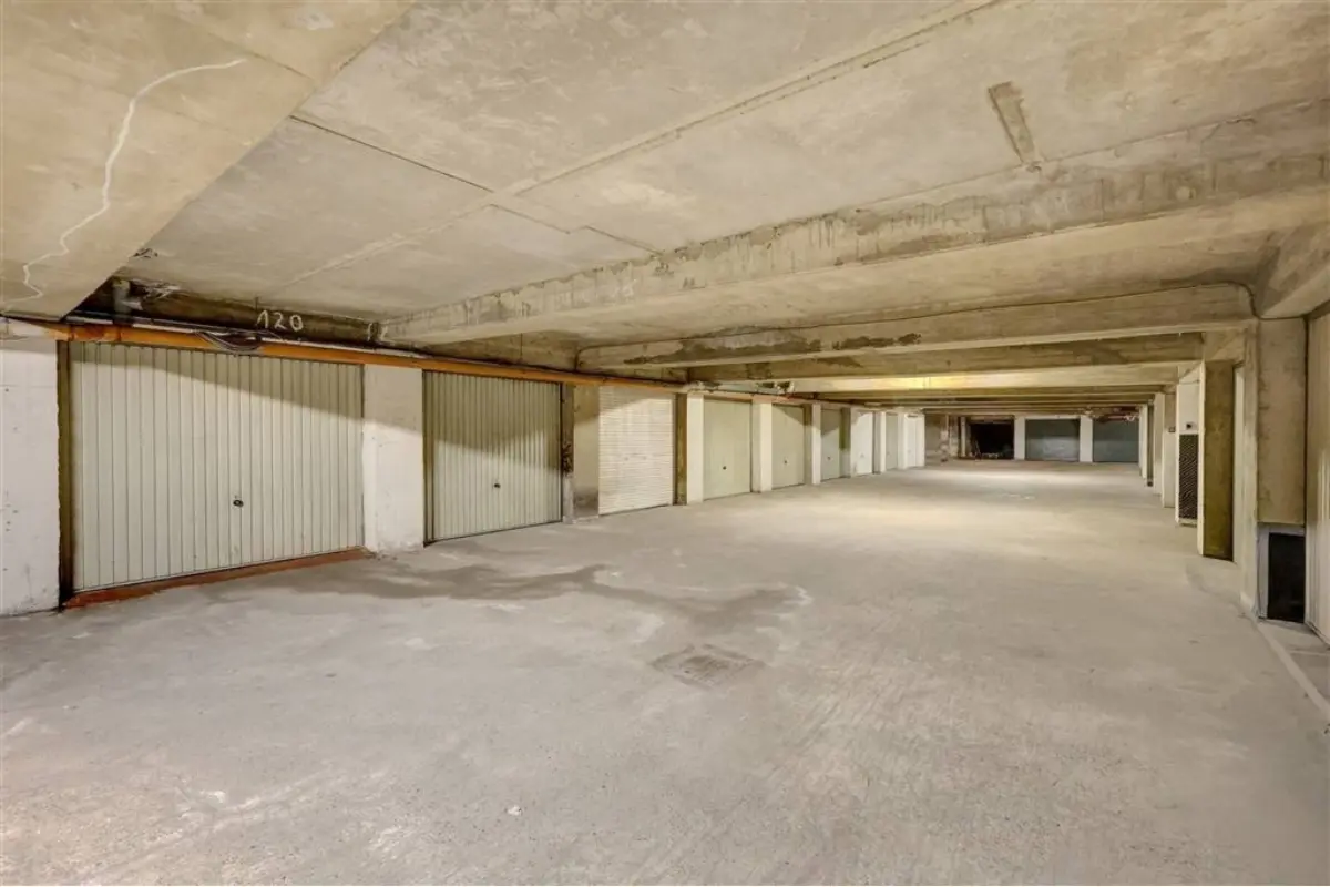 Box te  koop in Wilrijk 2610 30000.00€  slaapkamers m² - Zoekertje 650412
