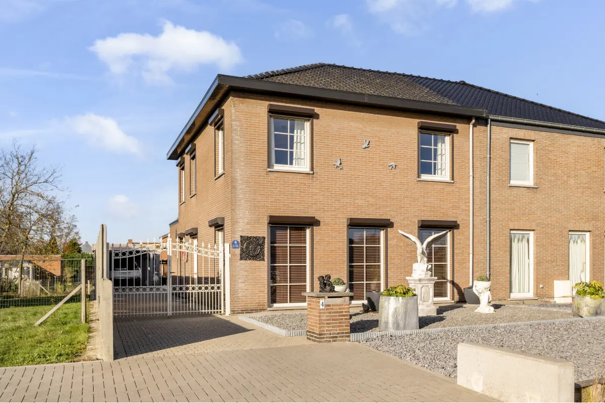 Huis te  koop in Balen 2490 395000.00€ 4 slaapkamers 185.00m² - Zoekertje 650508