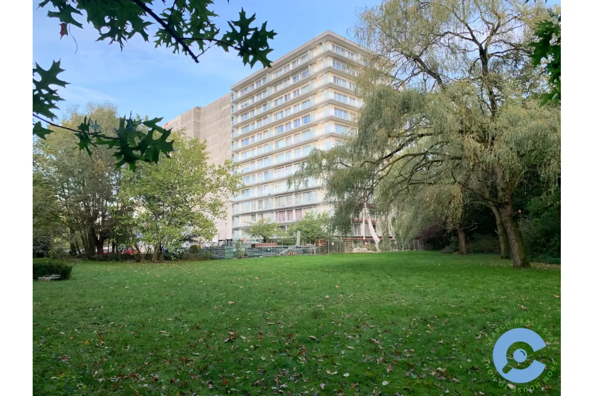Appartement te  huur in Berchem 2600 935.00€ 2 slaapkamers 79.00m² - Zoekertje 651241