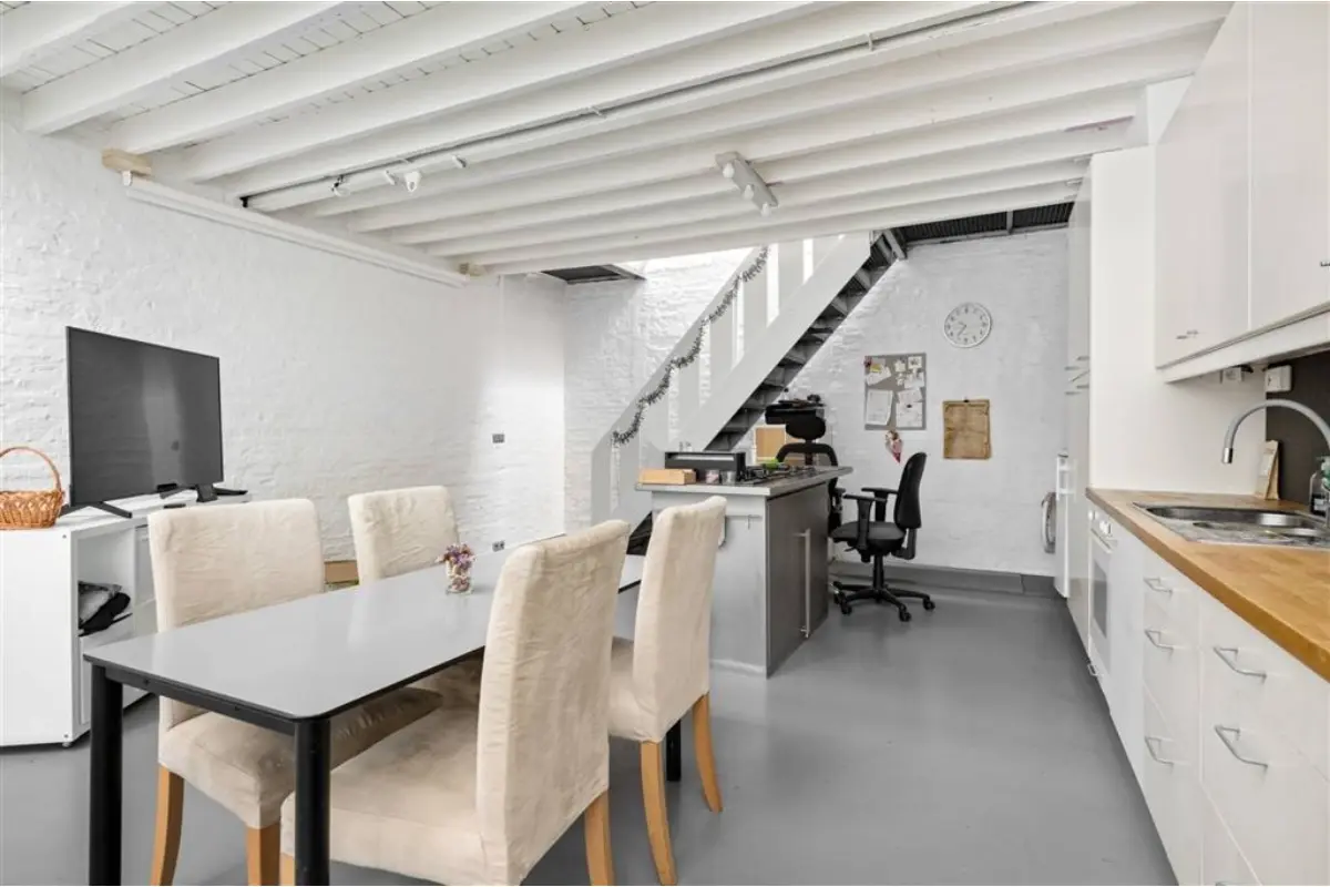 Appartementsgebouw te  koop in Antwerpen 2060 539000.00€ 4 slaapkamers 227.00m² - Zoekertje 651499