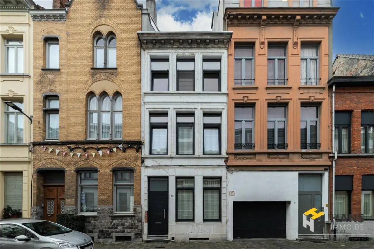 Huis te  koop in Borgerhout 2140 449000.00€ 5 slaapkamers 188.00m² - Zoekertje 651987