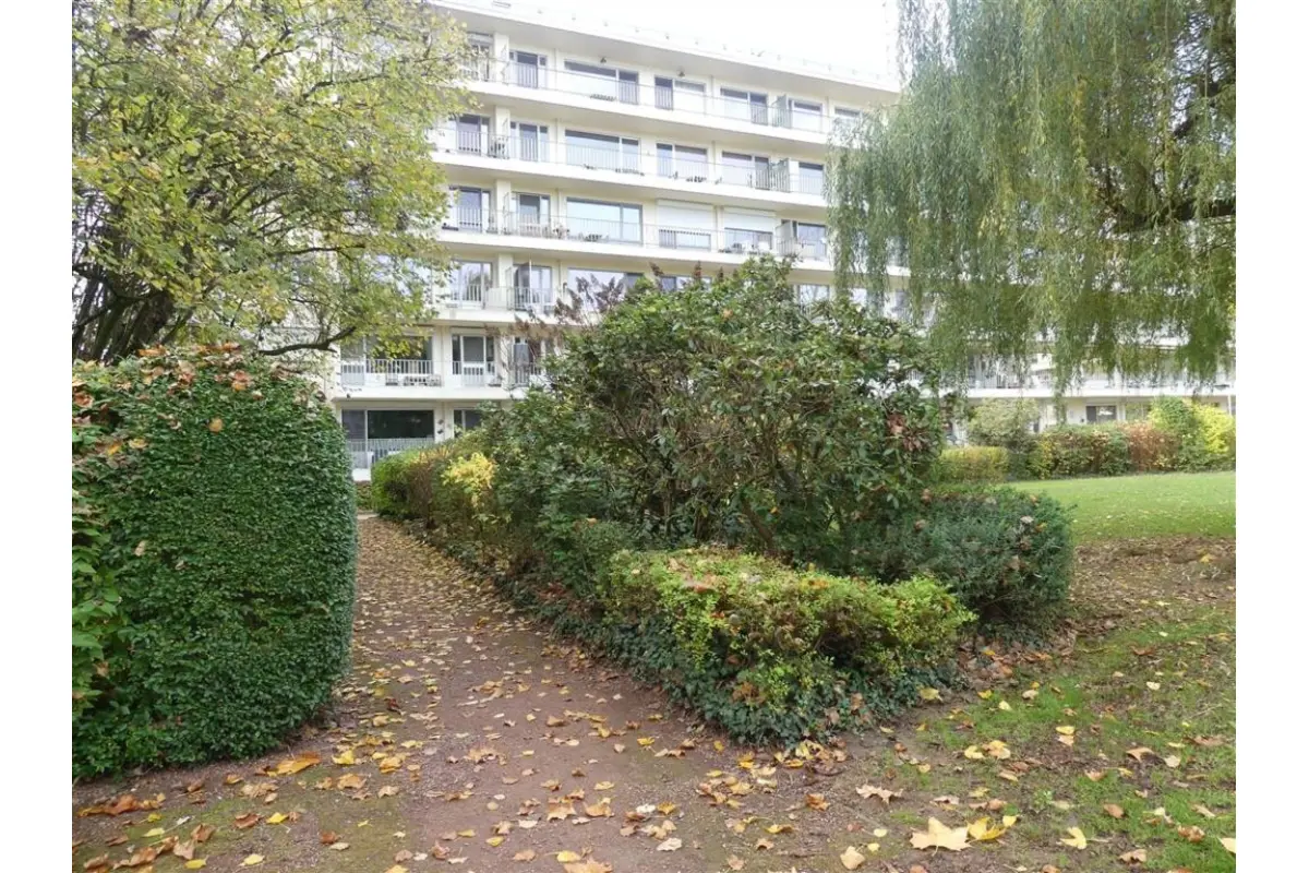 Appartement te  koop in Edegem 2650 225000.00€ 2 slaapkamers 70.00m² - Zoekertje 652609