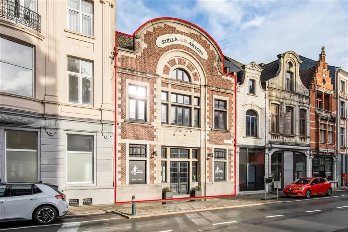 Herenhuis te  koop in Lier 2500 575000.00€ 1 slaapkamers 269.00m² - Zoekertje 652983