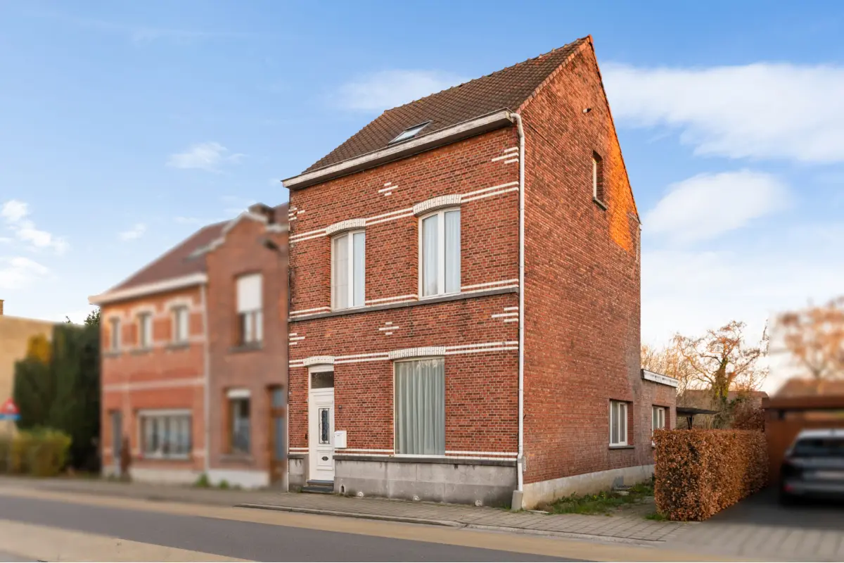 Huis te  koop in Wommelgem 2160 520000.00€ 3 slaapkamers 198.00m² - Zoekertje 654512