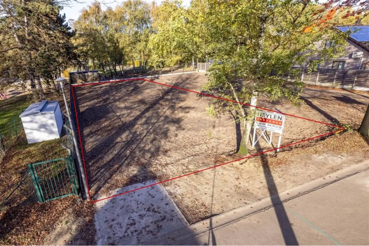 Grond te  koop in Herentals 2200 210000.00€  slaapkamers m² - Zoekertje 654606