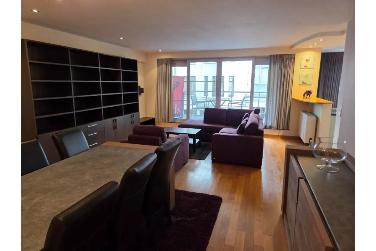 Appartement te  huur in Antwerpen 2000 1395.00€ 2 slaapkamers 95.00m² - Zoekertje 654796