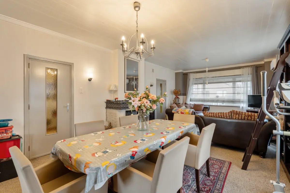 Huis te  koop in Mol 2400 256750.00€ 3 slaapkamers m² - Zoekertje 655184