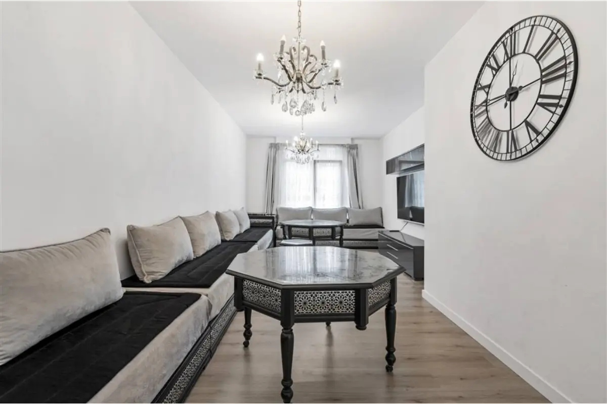 Huis te  koop in Hoboken 2660 375000.00€ 4 slaapkamers 165.00m² - Zoekertje 658145