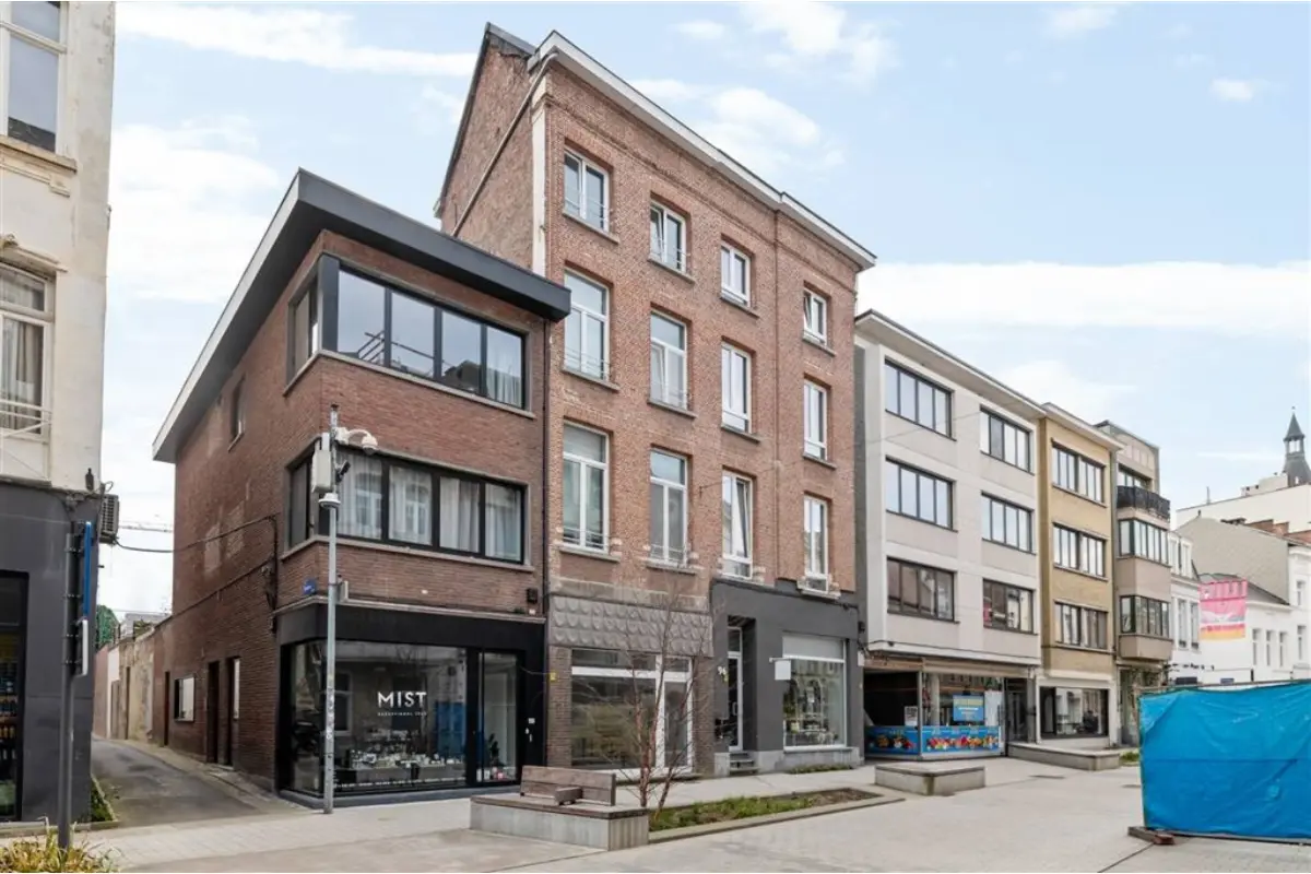 Appartementsgebouw te  koop in Mechelen 2800 940000.00€ 5 slaapkamers 236.00m² - Zoekertje 658113