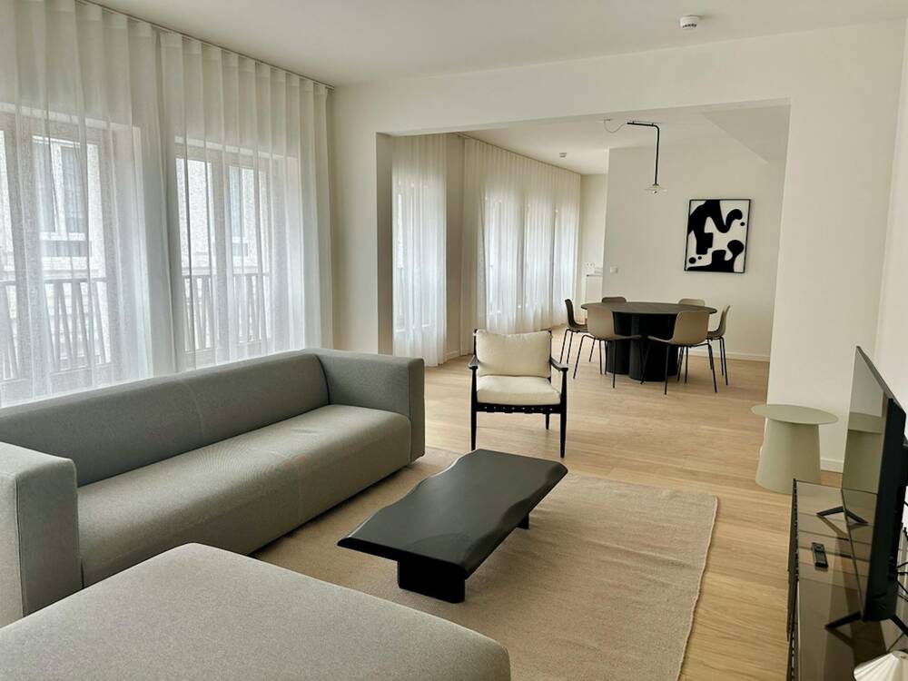 Appartement te  huur in Antwerpen 2000 2350.00€ 2 slaapkamers 97.00m² - Zoekertje 658598