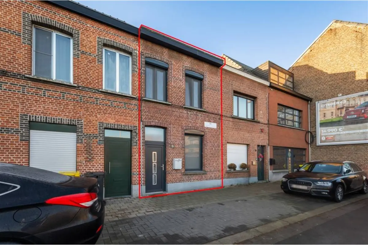 Huis te  koop in Lier 2500 315000.00€ 3 slaapkamers 112.00m² - Zoekertje 658010