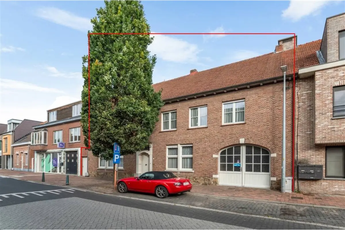 Huis te  koop in Beerse 2340 489000.00€ 6 slaapkamers 540.00m² - Zoekertje 658758